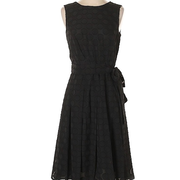 👗BLACK POLKA-DOT DRESS👗 - Picture 1 of 5